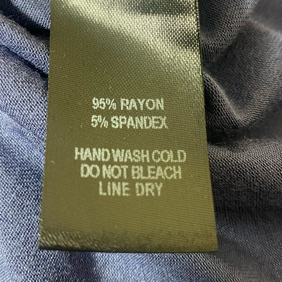 Lulu’s woman’s dress size Small - Picture 7 of 7